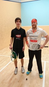 Tim Vaclahovsky (Königsbrunn, li.) und Stefan Sacher vor ihrem Spiel