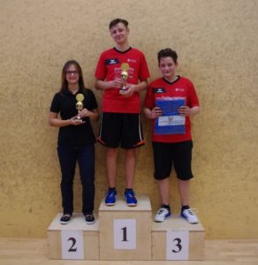 Erik Kästner, Nina Kästner und Pascal Veit waren bei der Vereinsmeisterschaft die besten Youngsters