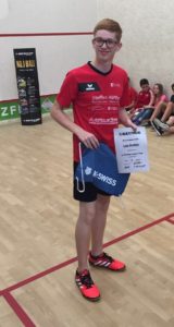 Luis Deißler gewann die Wertung "bester Newcomer" des Dunlop Junior Cups!