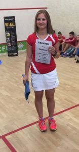 Nina Kästner wurde bestes Mädchen beim Dunlop Junior Cup!